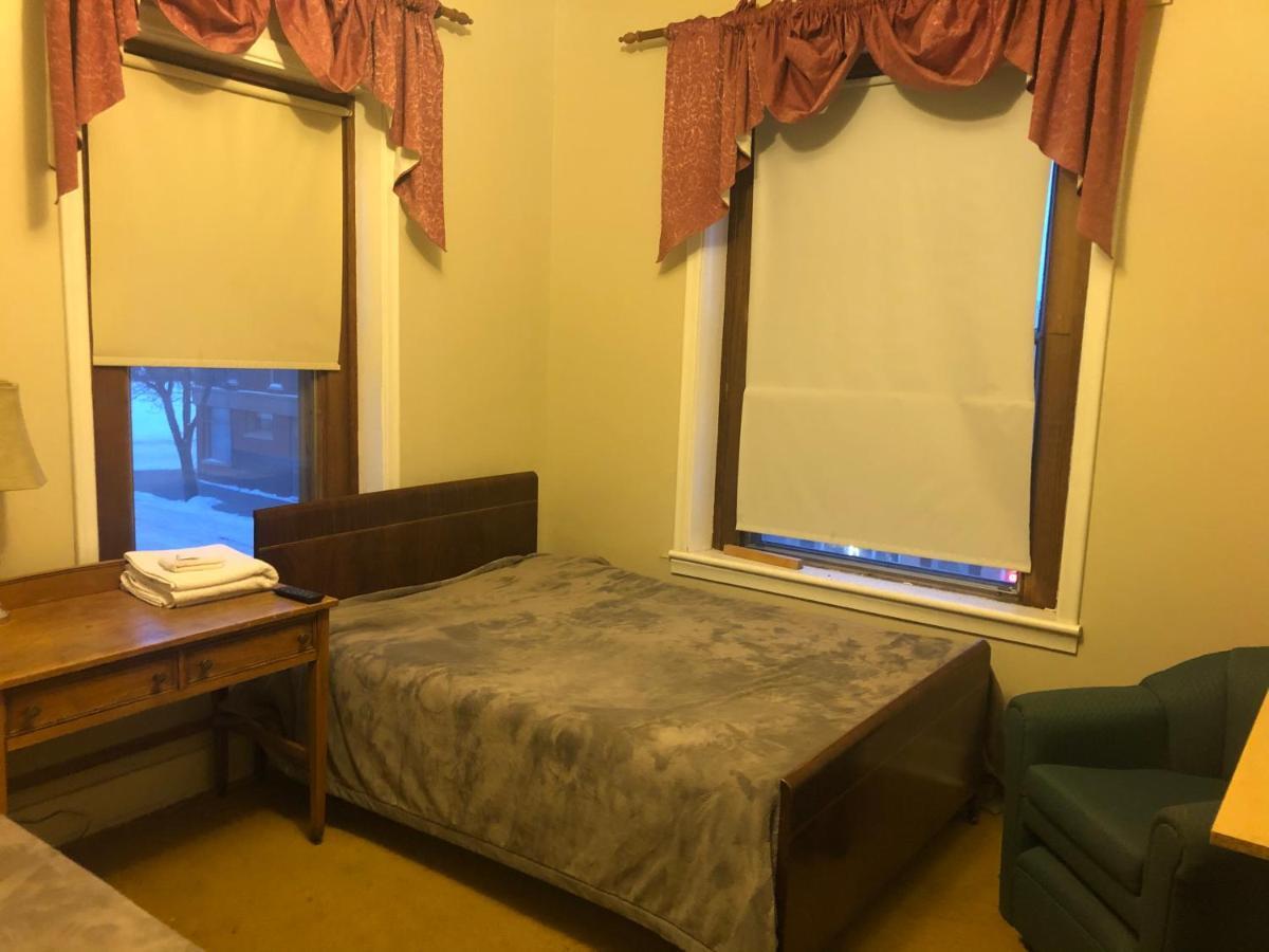 Leland Hotel Wolseley Екстериор снимка